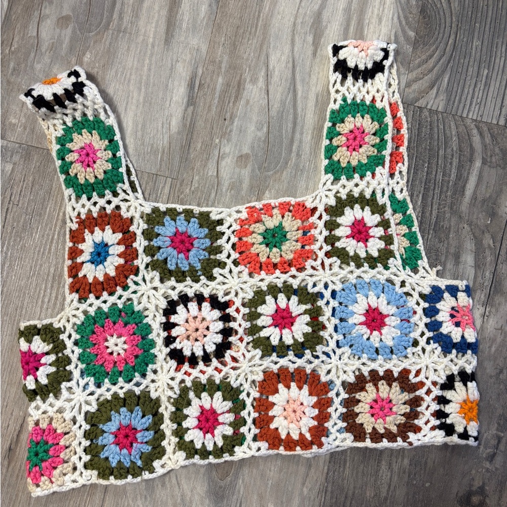 Crochet crop top